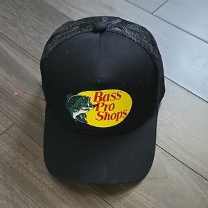 Bass Pro Shops Black Cap